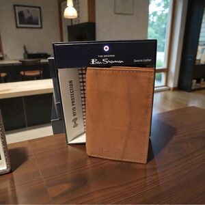 Ben Sherman Tan Leather Card Holder